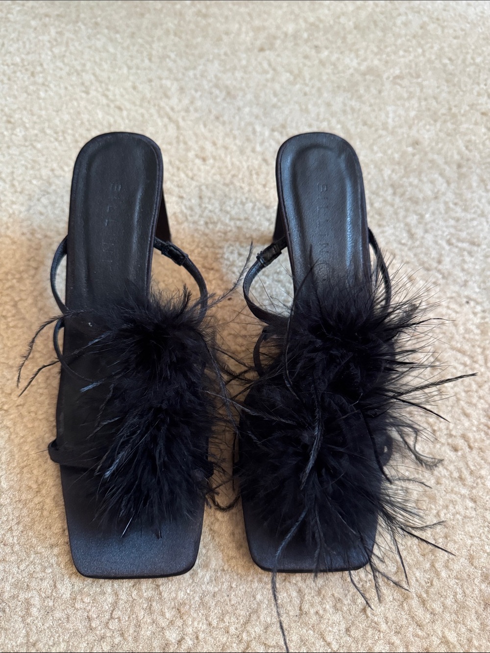 Black Feather Slide Sandals for Women - Size 7